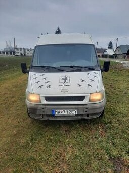 Ford Transit 330M