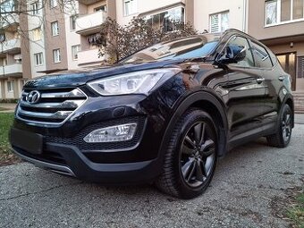 Hyundai Santa Fe 2,2 CRDi 4x4 (8/2013)