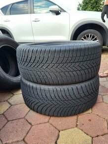 Bridgestone blizak 255/50 r20