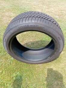 245/45R19 V XL - 1