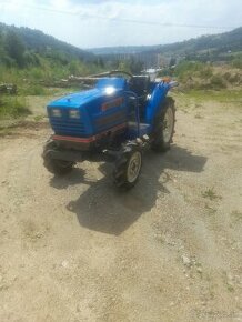 Predam malotraktor 4x4seki 227 s rotavat. Znizena cena