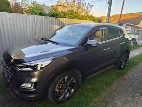 Hyundai Tuscon 2L CRDI 16V 136kw automat 8st,4x4 R.V.2020