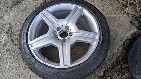 Original Mercedes Benz AMG Elektrony + Zimne Pneu 245/45 R19