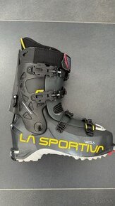 La Sportiva Vega