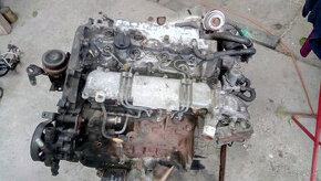 TOYOTA AVENSIS 2.2 D4D MOTOR