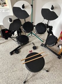 Alesis Debut Kit Black Elektronická bicia sada