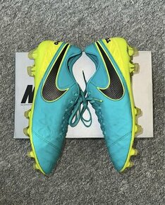 Predám kopačky Nike tiempo legend VI - 1