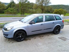 Opel Astra - 1