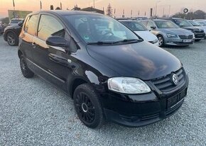 Volkswagen Fox 1.2i benzín manuál 40 kw