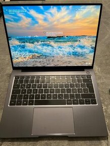 HUAWEI MateBook 14