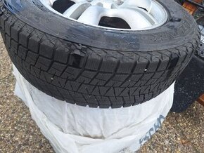 Kia 215/65r16 98V