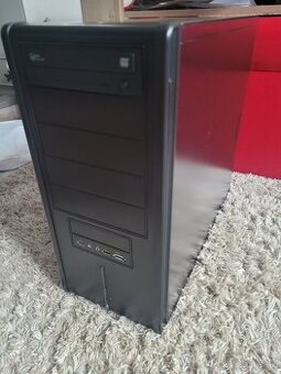 Intel pentium 3,20GHZ, 8 GB RAM, RADEON RX 550, SSD 250GB