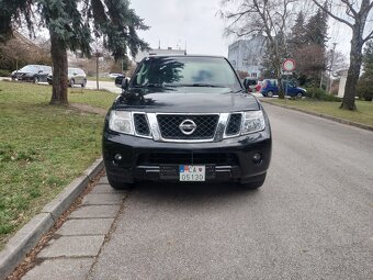 Nissan NAVARA 2.5 DCI 140kw M6 4x4 Rok 2011