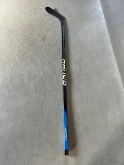 Predám hokejku Bauer Nexus League S22 SR