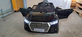 Detské elektrické autíčko  Audi Q7