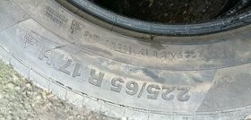 225/65 R17  Continental   zimné  gumy  2 kusy - 1