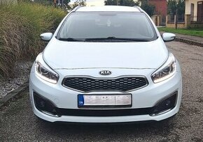 Kia Ceed SW benzín , výbava GOLD, kúpené v SR, Nebúrané