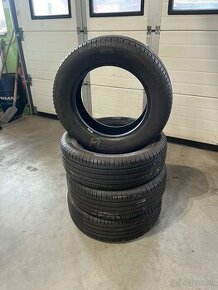 225/65 R17 barum letné