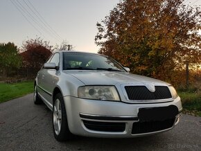 Škoda Superb 2.5 TDI 136Kw V6 Elegance A/T R.v2005