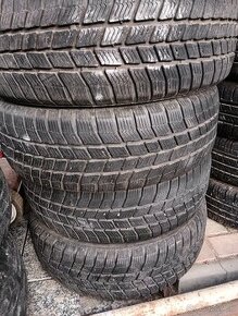 Zimné pn 185/60 R15 Barum.4 ks.