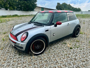 Predám Mini Cooper R50, 2002, 85kW, 5MT, 3dv. - 1