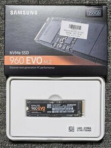 Samsung 960 EVO 250GB M.2 NVMe SSD