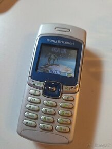 Sony Ericsson T230 Bazár u Milusky - 1