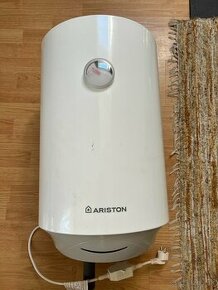 Elektrický bojler Ariston 30 l