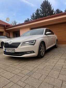 Škoda Superb 2.0 TDi DSG