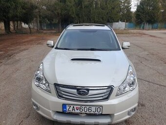 Subaru Outback 2.0D