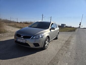 Kia ceed 1.6 benzin