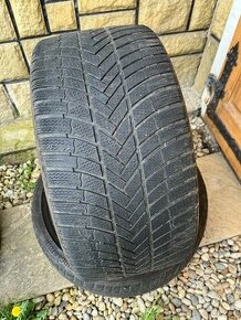 255/35 r19 Bridgestone