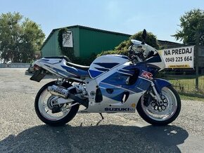 Suzuki GSXR SRAD 750 predám/vymením - 1