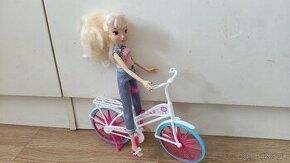 Barbie s bicyklom