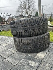 Predam Zimne 2ks Pneumatiky 225/40 r18