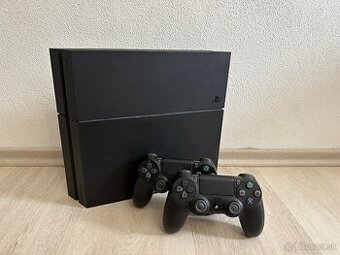 PREDAM PLAYSTATION 4 + 2 OVLADAČE + HRY