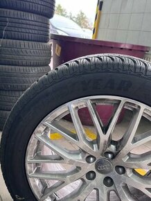 Goodyear Ultragrip Performance 8 - 1