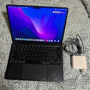 Macbook Air M2 2022  13-palcový  512GB/  8GB Midnight