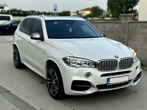 BMW X5 M50d - 1