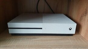 Predám Xbox One S