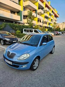 Lancia ypsilon 1.2 benzin - 1