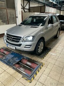 Mercedes ML 350CDI 4x4 2011