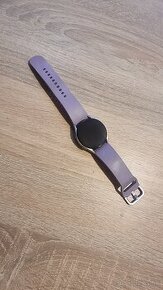 Samsung Galaxy Watch 5 40mm fialové