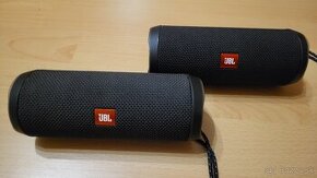 2x JBL flip 4