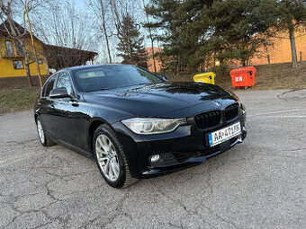 BMW F30 330d 190kw Xdrive - Keyless GO , Navi , 360 Kamery