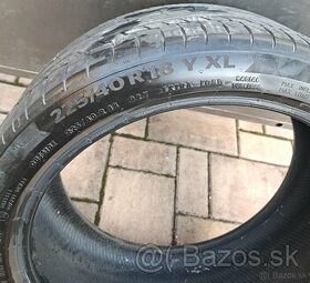 Continental 225/40 r18