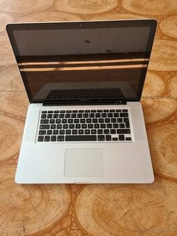 Macbook pro Apple