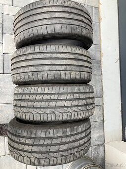 Pirelli 255/35 R20 letné