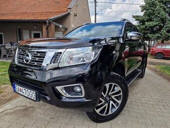 Nissan Navara DoubleCab dCi 190k A/T Tekna 4x4 (diesel) - 1