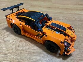 - - - LEGO Technic - Chevrolet Corvette ZR1 (42093) - - -